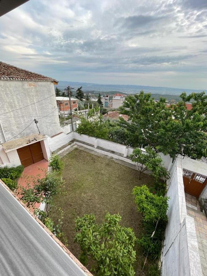 Vila 8 Krujë المظهر الخارجي الصورة